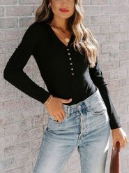 Milan Kiss Koszulka w kolorze czarnym rozmiar: M. Czarne bluzki damskie Milan Kiss, m, bez wzorów, bez kołnierzyka. Za 130.81 zł.