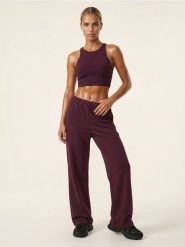Spodnie wide leg z domieszką wiskozy soft touch Active - czerwony. Czerwone spodnie materiałowe damskie Sinsay, bez wzorów, z wiskozy, sportowe. Za 49.99 zł.