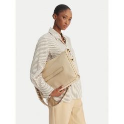 Torebka Coccinelle. Brązowe torebki klasyczne damskie Coccinelle, bez wzorów, bez dodatków. Za 1,599.00 zł.