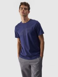 4F T-shirt regular z nadrukiem męski - granatowy M. Niebieskie t-shirty męskie 4f, m, bez wzorów, z bawełny, bez kołnierzyka. W wyprzedaży za 39.99 zł.