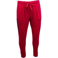 Spodnie sportowe męskie Nike FC Drifit. Spodnie sportowe męskie Nike, z poliesteru. W wyprzedaży za 189.75 zł.