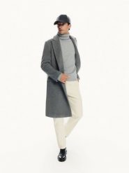 Spodnie chino regular fit - beżowy. Brązowe spodnie materiałowe męskie Reserved, bez wzorów, z lyocellu. Za 159.99 zł.