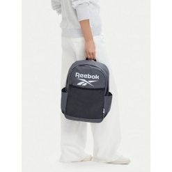 Plecak Reebok. Szare plecaki damskie Reebok, bez wzorów, sportowe. Za 69.99 zł.