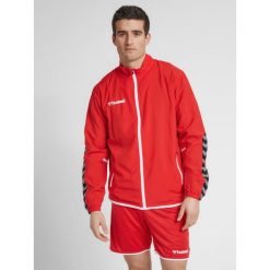 Kurtka poliestrowa Hummel Authentic Micro Jacket czerwona. Czerwone kurtki męskie HUMMEL, l, bez wzorów, sportowe, bez kaptura. Za 89.00 zł.
