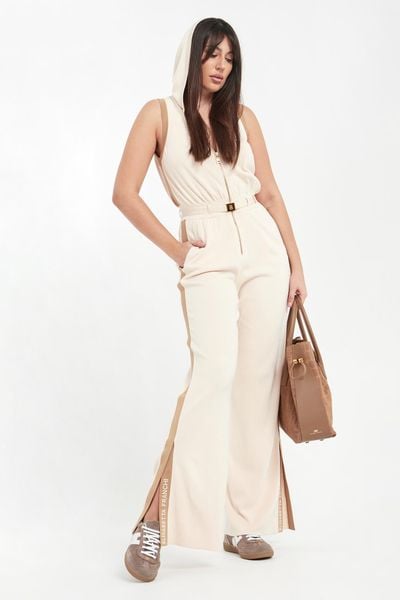 Kombinezon damski z kapturem ELISABETTA FRANCHI. Kombinezony damskie Elisabetta Franchi, bez wzorów, bez kołnierzyka, bez ramiączek. Za 2,549.00 zł.