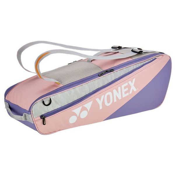 Torba do badmintona Yonex Club Bag 52526EX. Czerwone torebki klasyczne damskie YONEX, bez wzorów, bez dodatków. Za 348.00 zł.