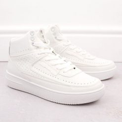 Buty sportowe męskie ocieplane za kostkę białe Big Star OO174553. Białe buty sportowe na co dzień męskie Big Star, ze skóry ekologicznej, bez zapięcia. Za 95.00 zł.