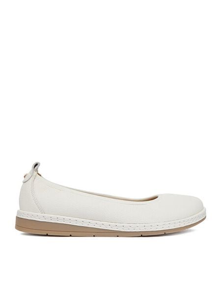 Lasocki Baleriny CEO-WI23-LYLA-01 Écru. Baleriny damskie Lasocki, bez wzorów, ze skóry, bez obcasa. Za 199.99 zł.