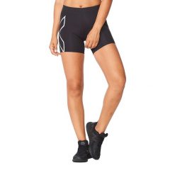 Spodenki treningowe damskie 2XU Core Compression 5". Czarne spodenki sportowe damskie 2XU, bez wzorów, sportowe. Za 129.99 zł.