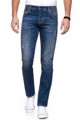 JEANSY MĘSKIE MUSTANG Chicago Tapered DENIM BLUE 1006586 5000 984. Niebieskie jeansy męskie Mustang. W wyprzedaży za 99.99 zł.