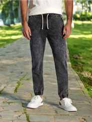 Jeansy jogger - szary. Szare jeansy męskie Sinsay. Za 59.99 zł.