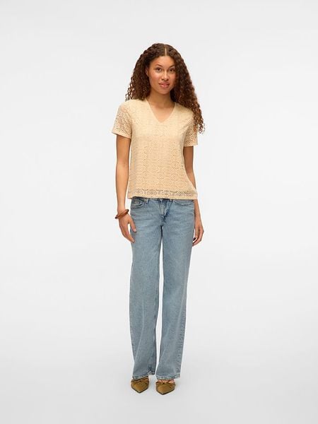 Vero Moda Bluzka w kolorze kremowym rozmiar: XS. Brązowe bluzki damskie Vero Moda, xs, bez wzorów, bez kołnierzyka, bez ramiączek. Za 41.49 zł.