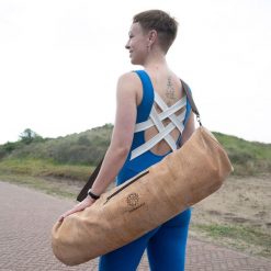 Torba na matę do jogi Samarali. Brązowe torebki klasyczne damskie SAMARALI, bez wzorów, z materiału, bez dodatków. Za 389.00 zł.