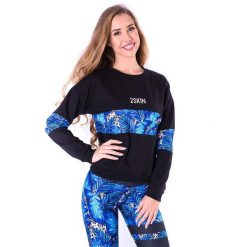 Czarna bluza sportowa na fitness damska 2skin BLUZA LOGO TROPICANA. Czarne bluzy bez kaptura damskie 2SkIN, s, z bawełny. W wyprzedaży za 99.00 zł.