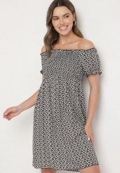 Czarna Wiskozowa Sukienka Typu Hiszpanka w Kwiaty Lunirella. Czarne sukienki damskie Born2be, na co dzień, na lato, m, bez wzorów, z wiskozy, eleganckie, bez kołnierzyka, bez ramiączek, mini. W wyprzedaży za 35.99 zł.