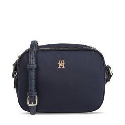 Torebka Tommy Hilfiger. Niebieskie listonoszki damskie Tommy Hilfiger, bez wzorów, bez dodatków. Za 209.99 zł.