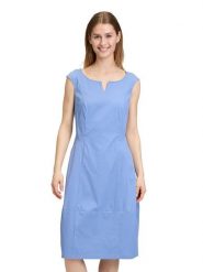 Vera Mont Sukienka w kolorze błękitnym rozmiar: 40. Niebieskie sukienki damskie Vera Mont, bez wzorów, bez kołnierzyka, bez ramiączek, mini. Za 195.99 zł.