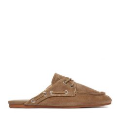 Klapki JENNY. Brązowe klapki damskie Jenny, bez wzorów, bez obcasa. Za 119.99 zł.