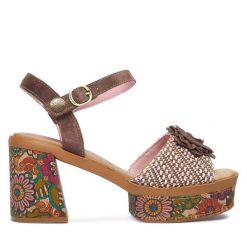 Sandały Laura Vita. Brązowe sandały damskie Laura Vita, bez wzorów, bez obcasa, na słupku. Za 399.99 zł.