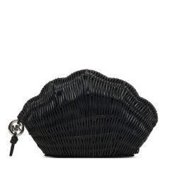 Torebka MICHAEL Michael Kors. Czarne torebki klasyczne damskie MICHAEL Michael Kors, bez wzorów, bez dodatków. Za 949.99 zł.