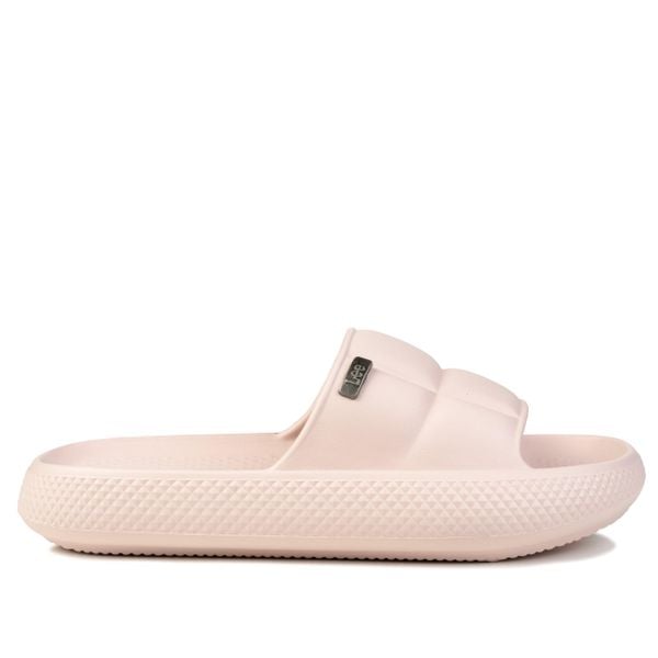 Klapki damskie sportowe Lee MAYA SLIDER WOMEN LOW. Czerwone klapki damskie Lee, bez wzorów, z materiału, bez obcasa. Za 89.00 zł.