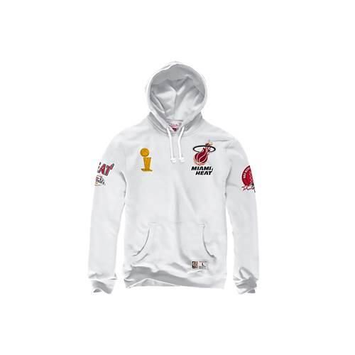 Bluza sportowa męska Mitchell & Ness Champ City Miami Heat. Białe bluzy sportowe męskie Mitchell & Ness, bez wzorów, z materiału, sportowe, bez kołnierzyka, bez ramiączek. Za 668.00 zł.
