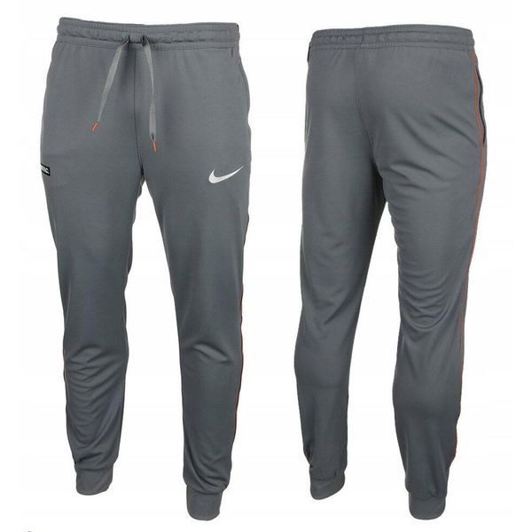 Spodnie sportowe męskie Nike Df Fc Liber Pant. Szare spodnie sportowe męskie Nike. Za 220.00 zł.
