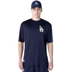 T-Shirt New Era League Essentials Tee Losdod Dorośli. Niebieskie t-shirty męskie New Era, l, bez wzorów, z materiału, bez kołnierzyka. Za 167.99 zł.