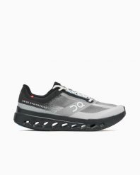 Buty do biegania męskie On Cloudsurfer Next black/dew. Czarne buty fitness męskie On, do biegania. Za 806.15 zł.