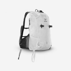 Plecak skiturowy Wedze 17 l Pacer. Białe plecaki damskie WED'ZE, bez wzorów, z materiału, sportowe. Za 299.99 zł.