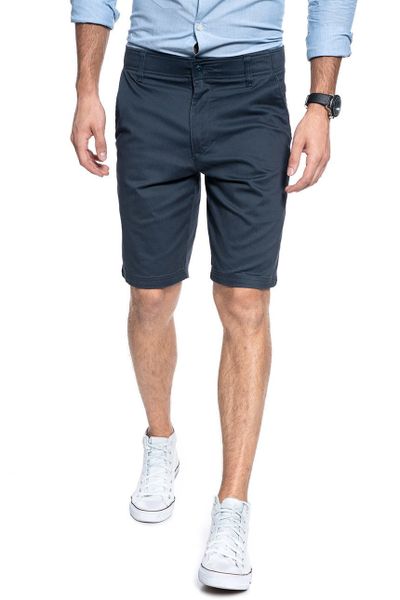 MĘSKIE SZORTY MATERIAŁOWE LEE COMFORT SHORT XM NAVY L71ZPB09 112119601. Niebieskie szorty męskie Lee, z materiału, bez kołnierzyka. Za 139.99 zł.