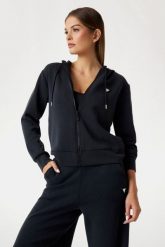 GUESS Czarna damska bluza Olympe, Rozmiar M. Czarne bluzy z kapturem damskie Guess, m. W wyprzedaży za 295.99 zł.