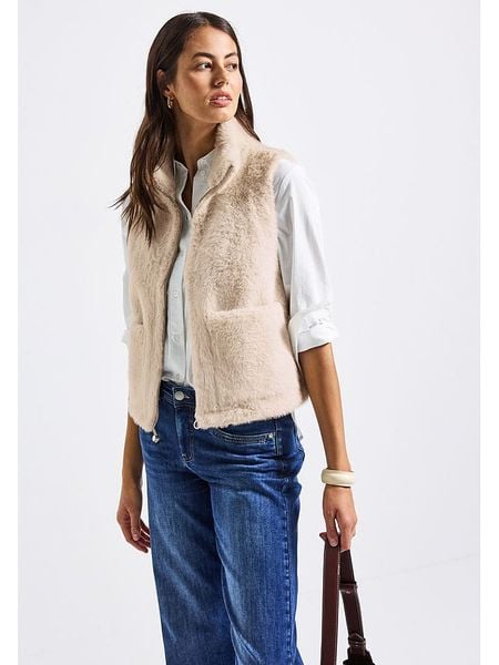 Street One Kamizelka pluszowa w kolorze kremowym rozmiar: 40. Brązowe kamizelki damskie Street One. Za 303.06 zł.