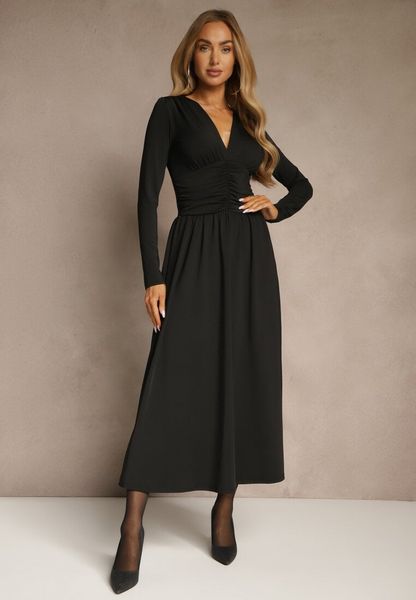 Czarna Taliowana Sukienka Longsleeve z Wiskozą z Marszczeniem i Dekoltem V Elirie. Czarne sukienki damskie Renee, na imprezę, m, bez wzorów, z wiskozy, bez kołnierzyka, bez ramiączek, maxi, oversize. Za 169.99 zł.