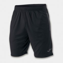 Spodenki do piłki nożnej męskie Joma Miami. Czarne szorty męskie Joma, bez wzorów, z materiału. Za 138.15 zł.