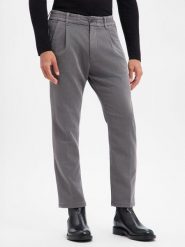 Drykorn Męskie spodnie plisowane - Chasy Mężczyźni szary jednolity, 31-32. Szare spodnie materiałowe męskie Drykorn, bez wzorów, z bawełny, eleganckie. Za 749.95 zł.