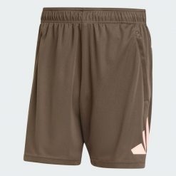 Szorty treningowe męskie adidas Train Essentials. Białe szorty sportowe męskie Adidas, m, z poliesteru, na fitness i siłownię. Za 159.00 zł.