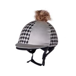 Czapka na kask jeździecki QHP Omaha. Brązowe czapki z daszkiem damskie QHP, bez wzorów, z elastanu. Za 213.00 zł.