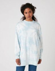 DAMSKA BLUZA MATERIAŁOWA WRANGLER OVERSIZED SWEAT BLUE TIE DYE W6Q4HAB27 112130836. Niebieskie bluzy bez kaptura damskie Wrangler, s, z materiału. Za 169.99 zł.