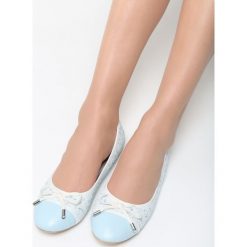 Niebieskie Balerinki One Desire. Niebieskie baleriny damskie Born2be, bez wzorów, ze skóry, bez obcasa, na płaskiej podeszwie. Za 39.99 zł.