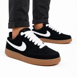 Buty męskie sportowe do chodzenia Nike COURT VISION LO FL. Białe buty sportowe na co dzień męskie Nike, z jeansu, bez zapięcia, trekkingowe, nike court. Za 319.00 zł.