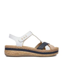 Sandały Rieker. Białe sandały damskie Rieker, bez wzorów, bez obcasa, na koturnie. Za 339.99 zł.