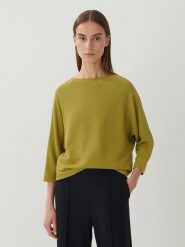 Someday Bluzka "Kelika" w kolorze oliwkowym rozmiar: 40. Zielone bluzki damskie Someday, bez wzorów, bez kołnierzyka, bez ramiączek. Za 122.96 zł.