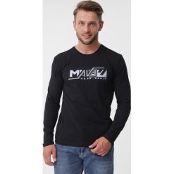 Czarna Koszulka Kinslee. Czarne koszulki męskie z długim rękawem Born2be, l, z materiału. Za 59.99 zł.