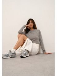 Just Cashmere Kaszmirowy sweter "Jane" w kolorze szarym rozmiar: L. Szare swetry klasyczne damskie Just Cashmere, l, z kaszmiru, bez kołnierzyka. Za 306.01 zł.