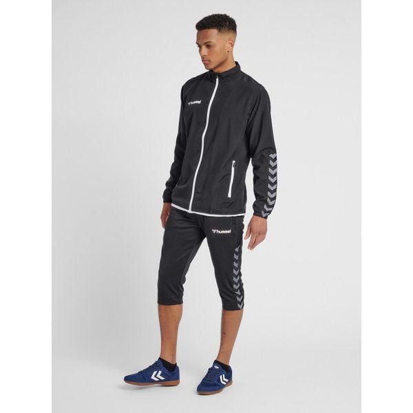 Spodenki sportowe do piłki noznej dla dorosłych Hummel Authentic 3/4 Pant. Białe spodenki sportowe damskie HUMMEL, s, z materiału, do piłki nożnej. Za 62.00 zł.