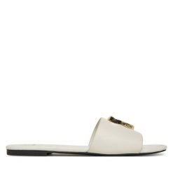 Klapki LOVE MOSCHINO. Klapki damskie Love Moschino, bez wzorów, bez obcasa. Za 629.99 zł.
