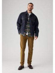 Levi's Spodnie w kolorze jasnobrązowym rozmiar: W34/L34. Brązowe spodnie materiałowe męskie Levi's, bez wzorów, z materiału. Za 174.02 zł.