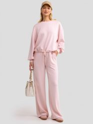 Bluza damska z wiskozy jasnoróżowa Lunara 600. Czerwone bluzy bez kaptura damskie Big Star, l, z dzianiny. W wyprzedaży za 179.99 zł.