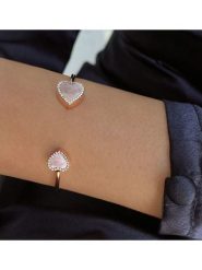 Les Petites Précieuses Pozłacana bransoletka rozmiar: onesize. Różowe bransoletki damskie Les Petites Précieuses, pozłacane. Za 347.99 zł.